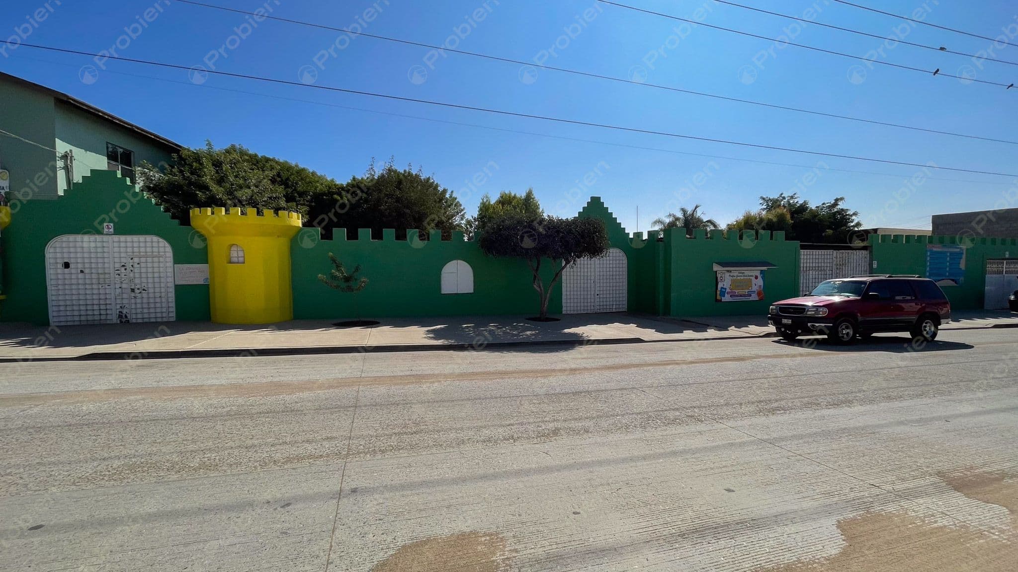 Edificio / Terreno en Venta - Las Torres Otay