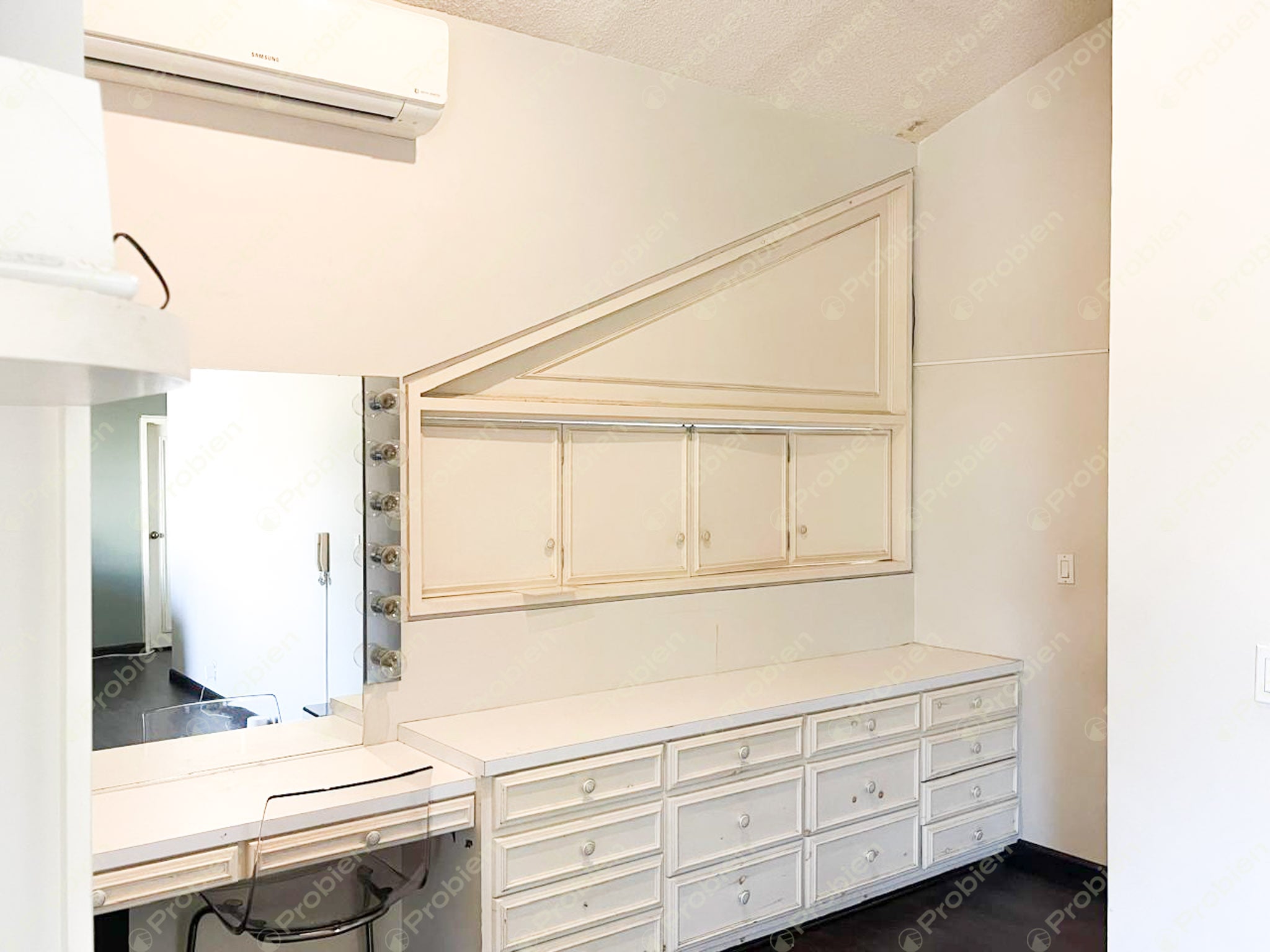 Casa en Venta en Boulevard Las Américas | Amplios Espacios para Remodelar a tu Gusto - Foto 15 de 17