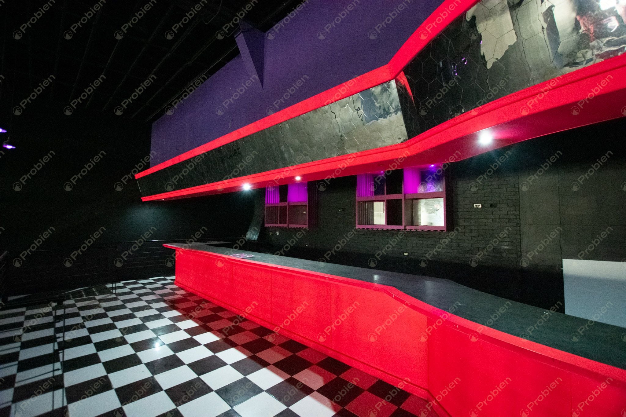 Local Comercial en Renta en El Foro – Zona Centro Tijuana, 980 m² en el Icónico Palacio Jai Alai - Foto 11 de 30