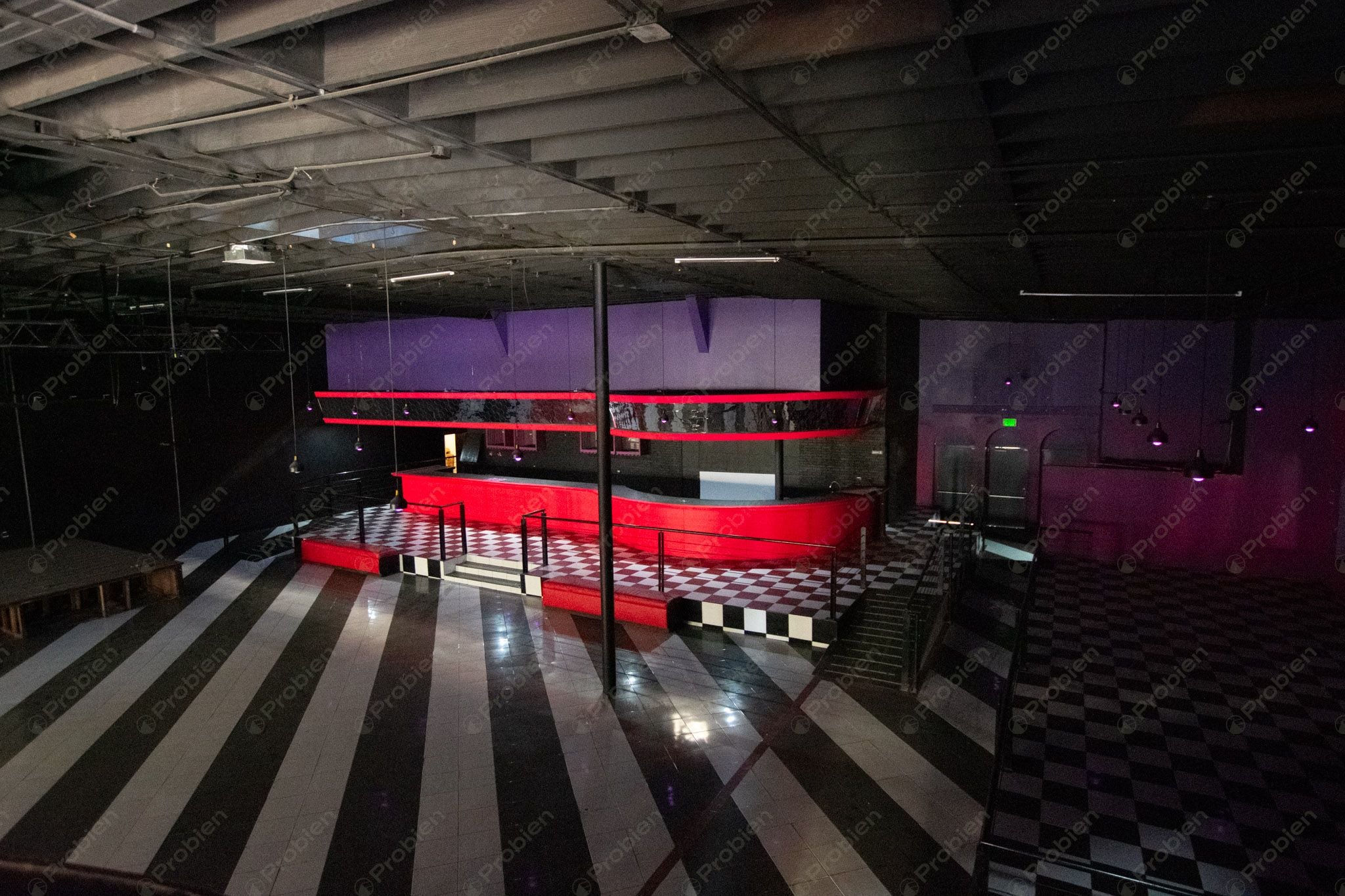 Local Comercial en Renta en El Foro – Zona Centro Tijuana, 980 m² en el Icónico Palacio Jai Alai - Foto 20 de 30