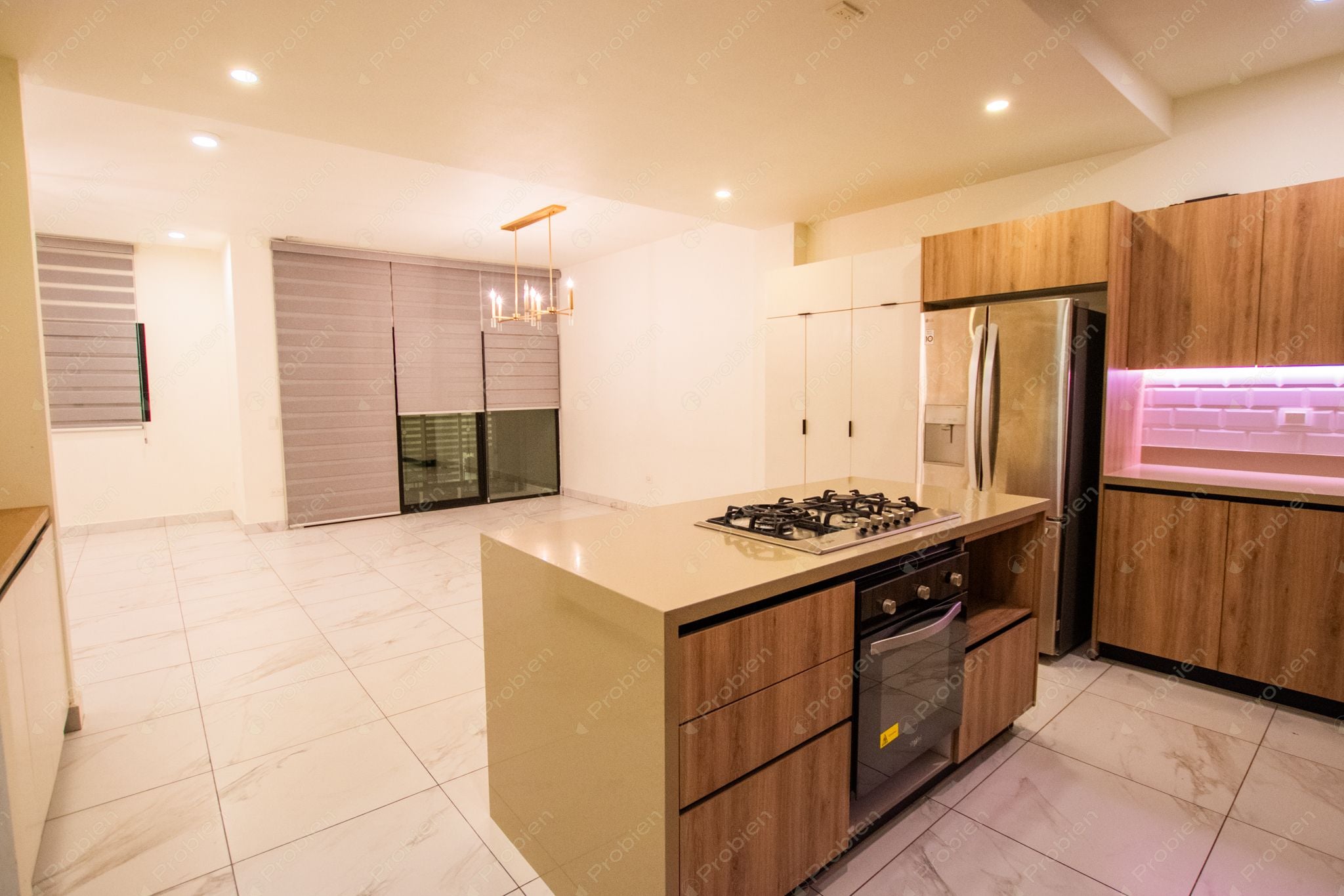 Townhouse en renta en Uptown, privada residencial exclusiva - Foto 4 de 25