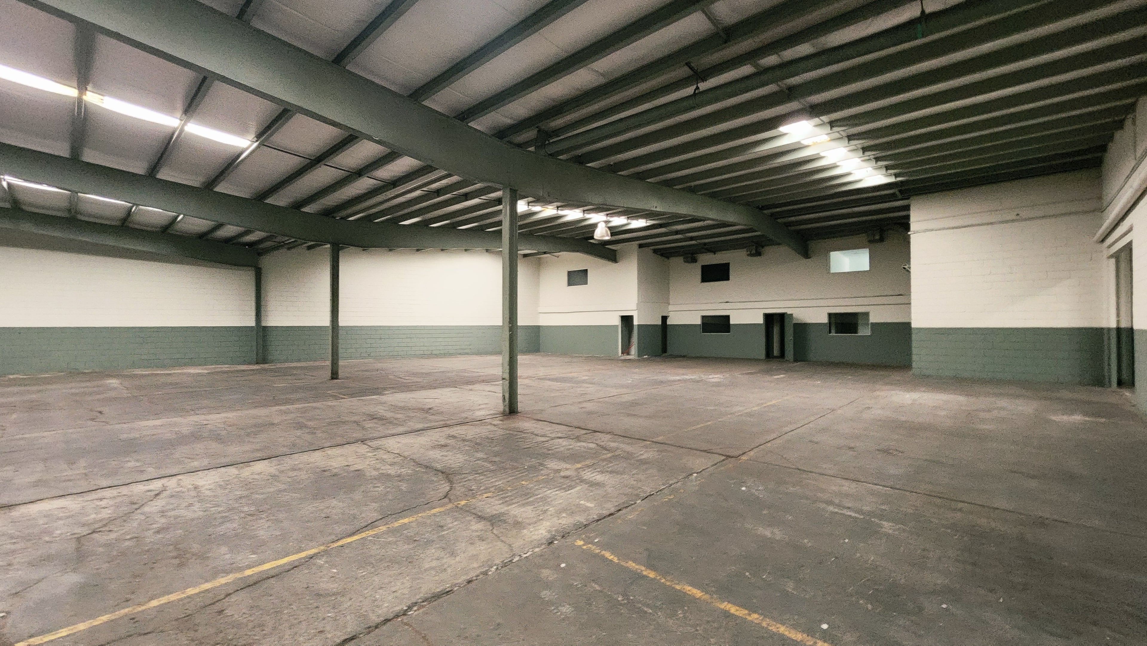 Bodega de 1,923 m² en Renta – Parque Industrial Cibac con Oficinas y Muelle - Foto 5 de 20