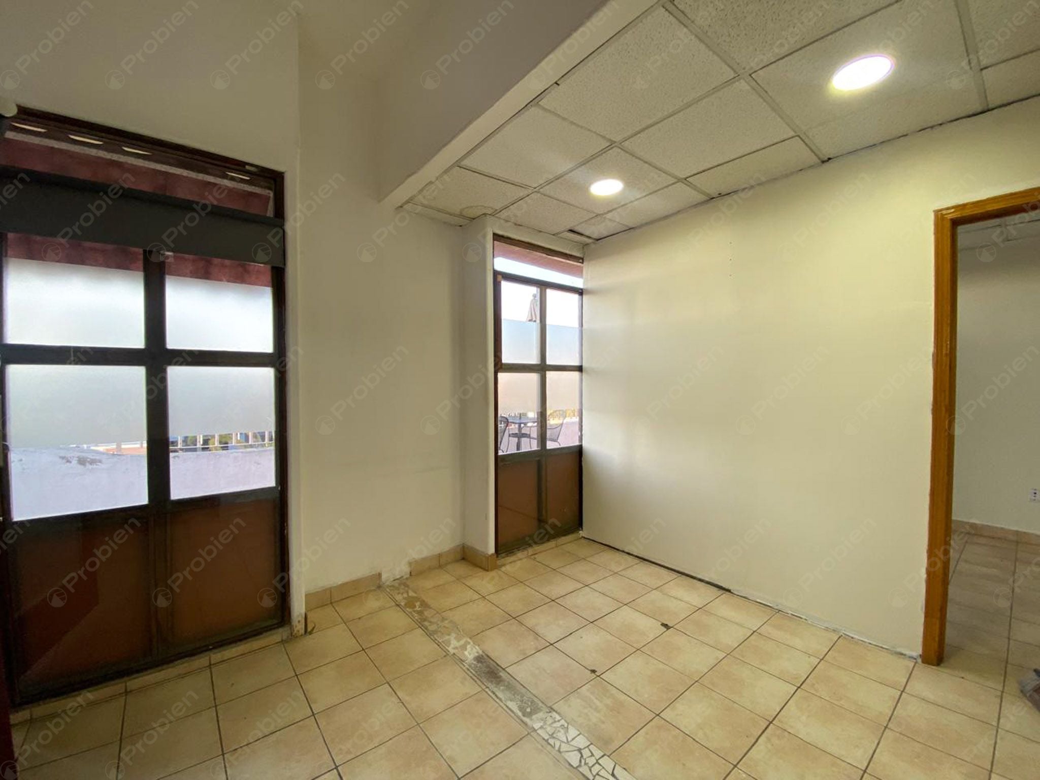 Oficina en Renta en Zona Urbana Río - Espacio Amplio y Bien Ubicado - Foto 8 de 16