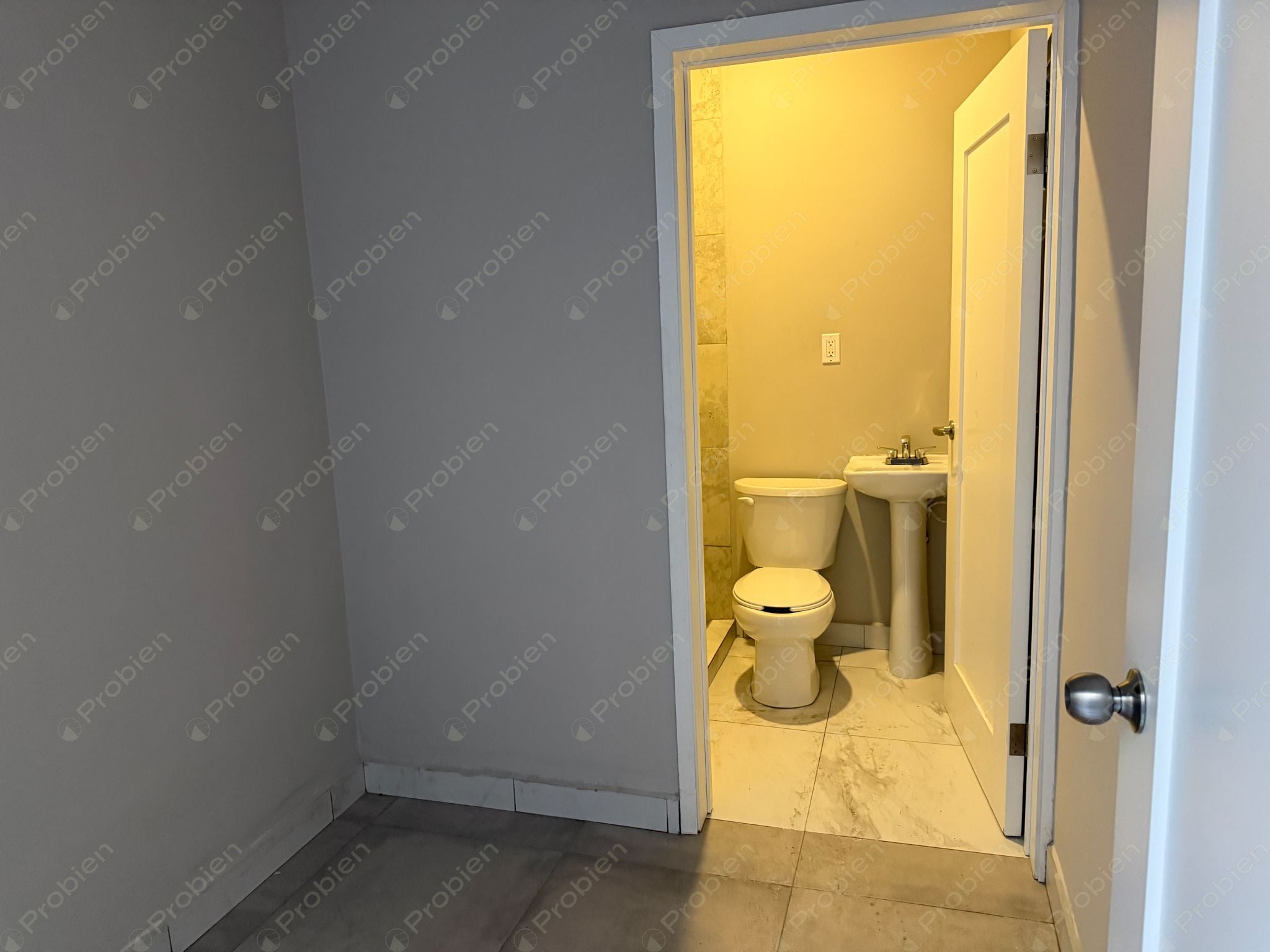 Casa Tipo Townhouse en Renta en Hipódromo | Ubicación Privilegiada - Foto 4 de 18