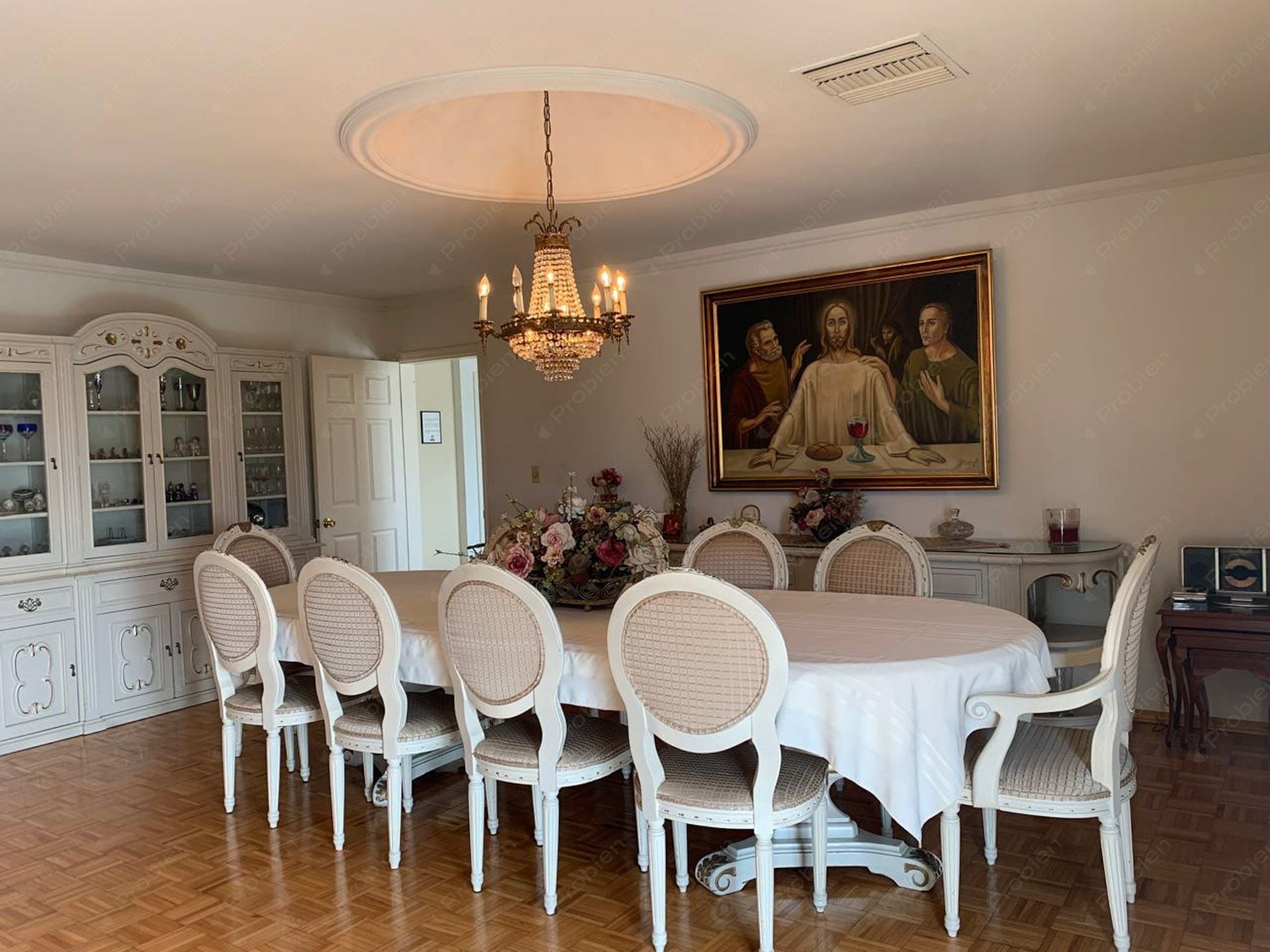 Casa en Renta / Venta en Laderas de Monterrey – 3 Niveles, Elevador y Amplio Patio con Vista - Foto 12 de 19