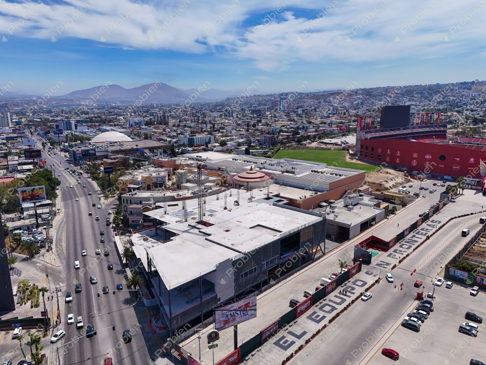Locales Comerciales en Renta en Galerias de Hipodromo Blvd. Agua Caliente – Más de 30 Opciones en la Nueva Ampliación de la Zona Dorada - Foto 11 de 13