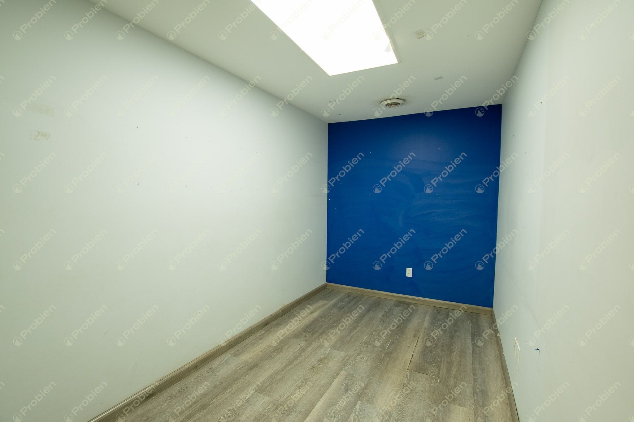 Oficina o Local Comercial En Venta / Renta en Zona Estratégica - 151 m² de Oportunidad - Foto 3 de 15