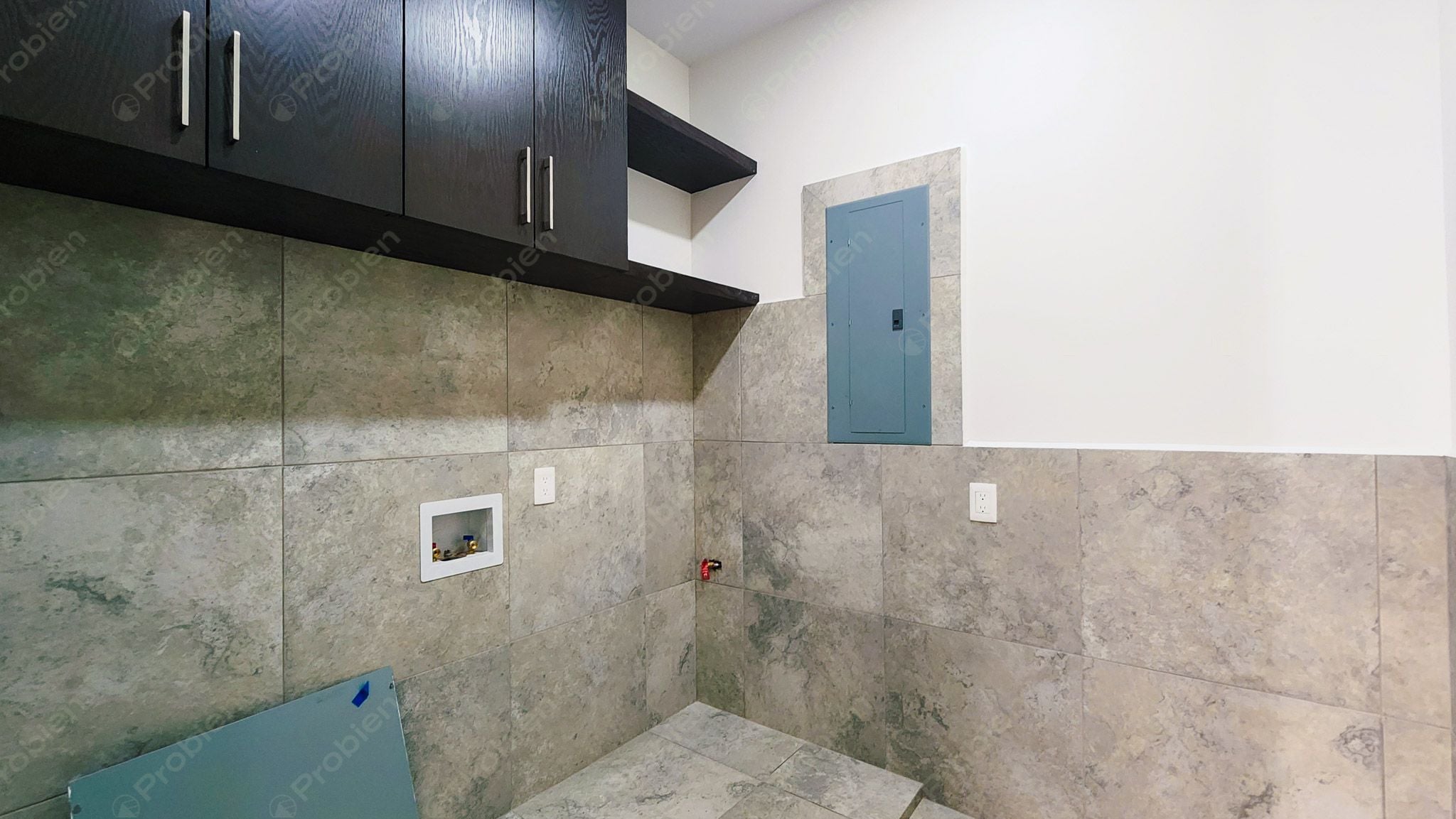 Casas en Venta en Hacienda Agua Caliente – Zona Dorada de Tijuana 3 Niveles - Foto 17 de 29