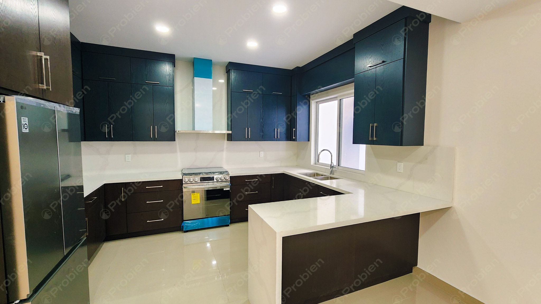 Casas en Venta en Hacienda Agua Caliente – Zona Dorada de Tijuana 3 Niveles - Foto 4 de 29