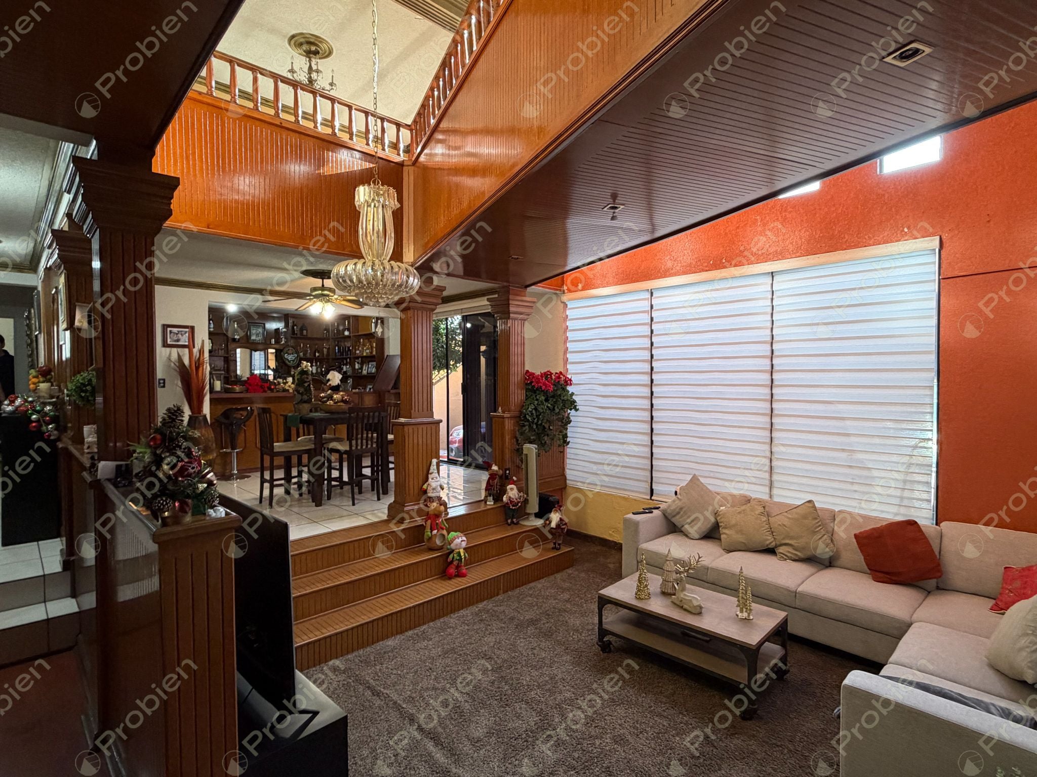 Casa en Venta en Las Torres Parte Baja | Amplia Residencia con Potencial Comercial - Foto 6 de 26