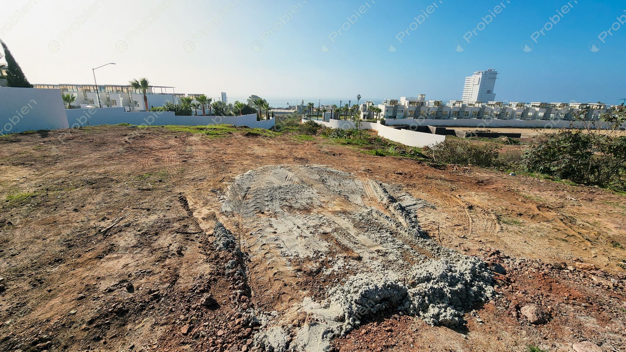 Terreno comercial en venta en Paseo La Cascada, La Cascada Residencial - Foto 3 de 8