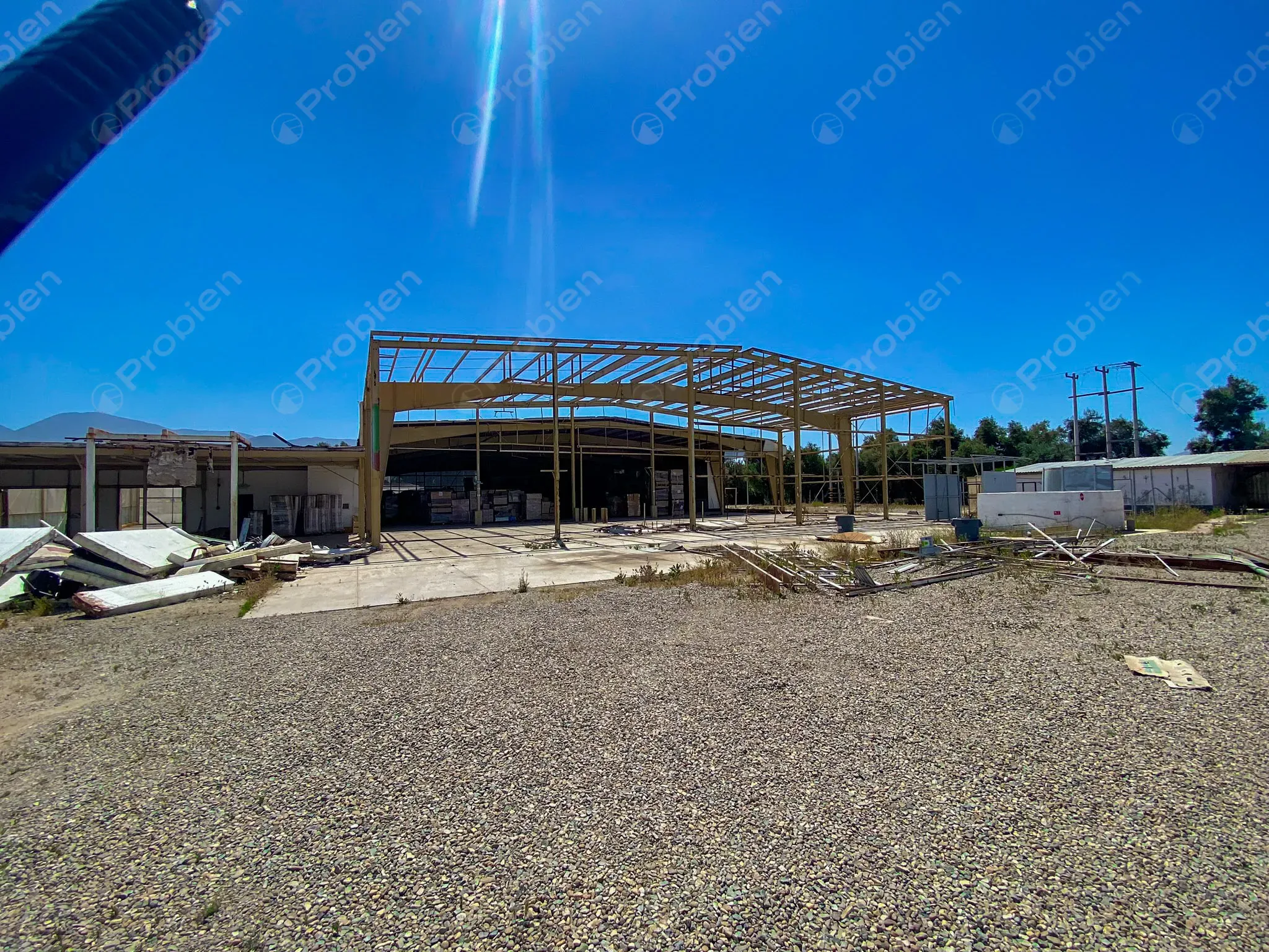 Bodega en Venta - En Valle de las Palmas - Foto 11 de 27