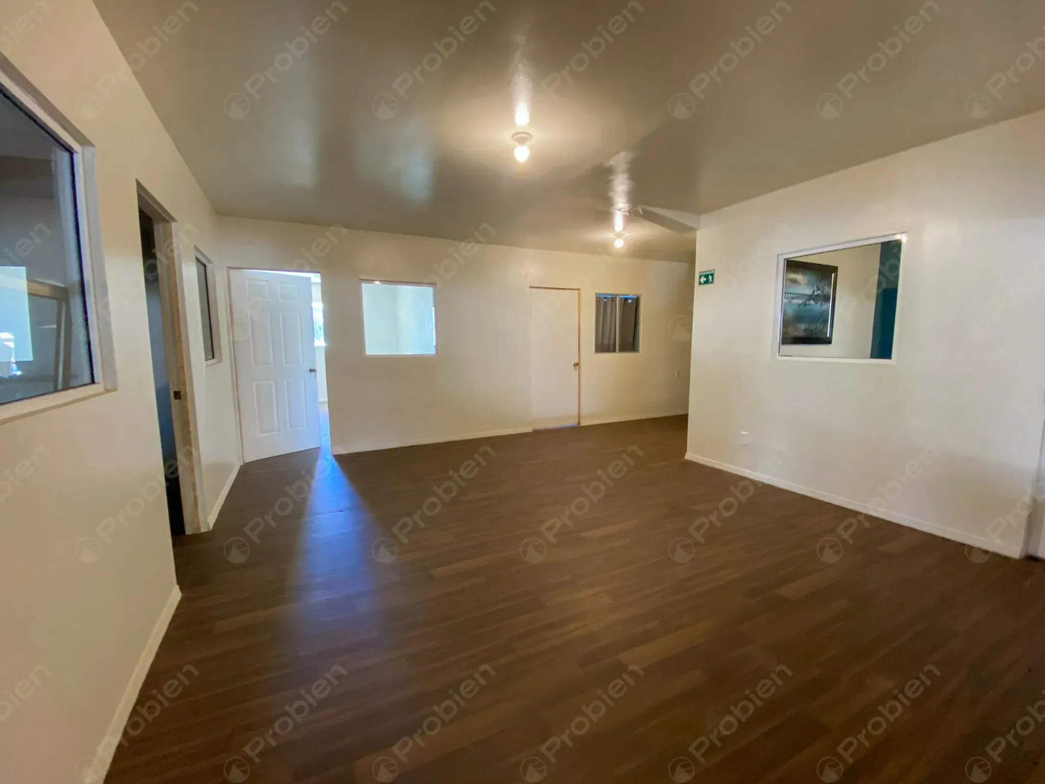 Bodega en Venta - En Valle de las Palmas - Foto 20 de 27