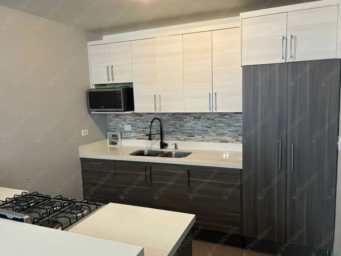 Casa en Venta en Privada Rioja, Colinas de California – 3 Niveles con Terrazas y Amenidades - Foto 7 de 15