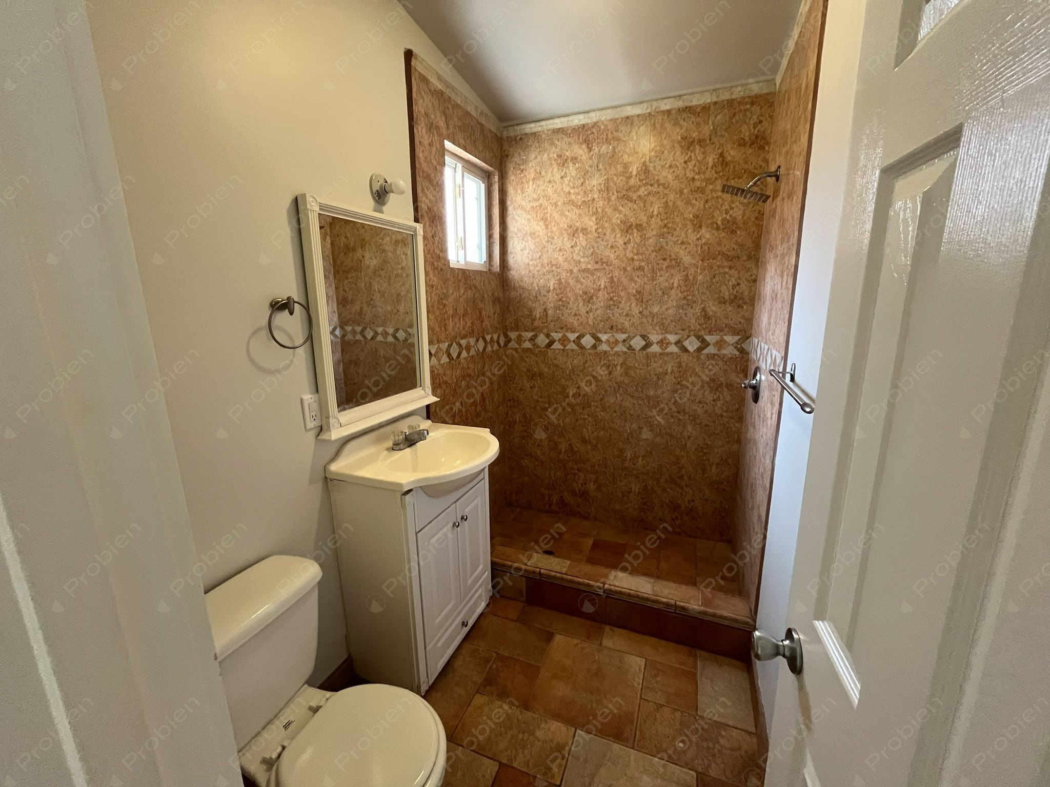 Casa en venta con Vista al Mar en Villamar – 4 Recámaras, Terraza y Patio con Pérgola - Foto 19 de 30