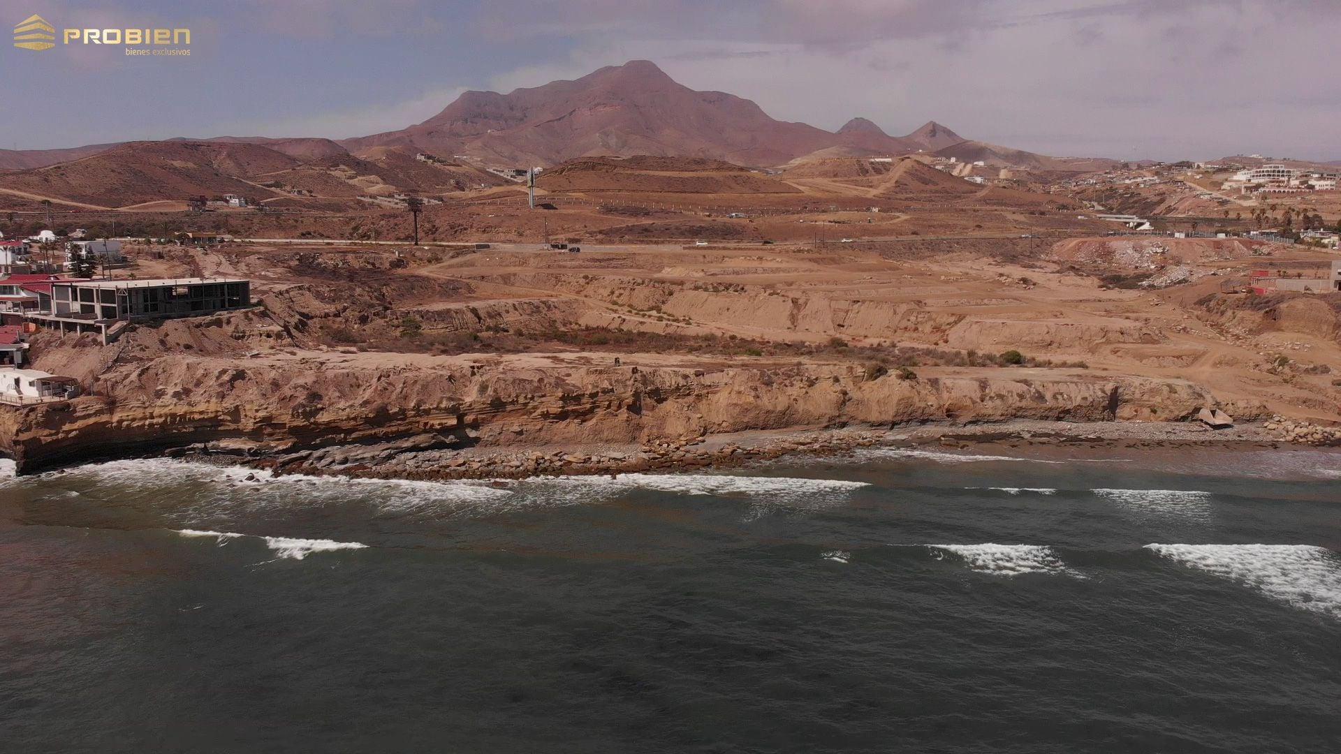 Terreno Comercial en Venta en Rosarito - Foto 1 de 7