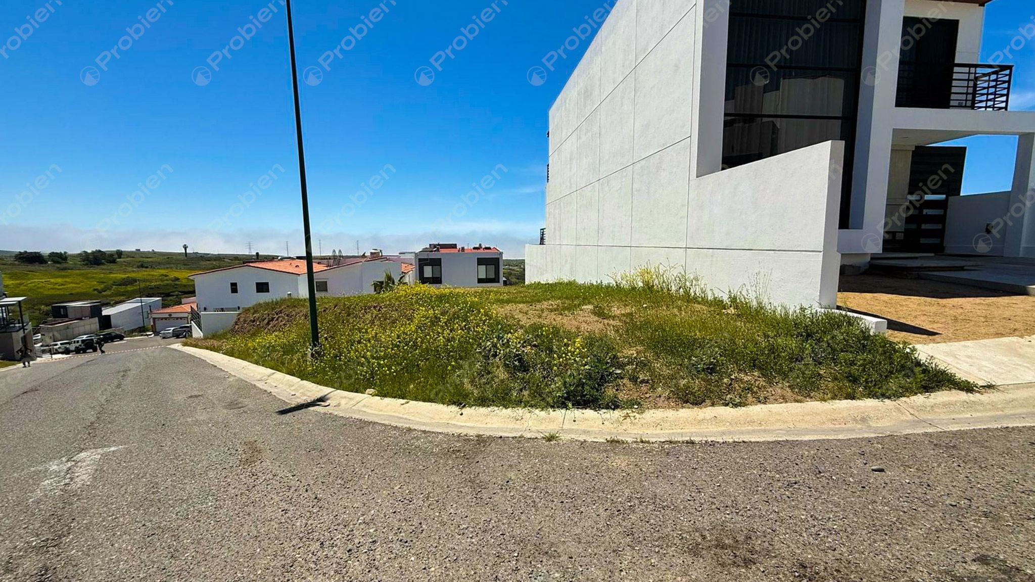 Terreno en Venta en Esquina – Real del Mar, Gran Plusvalía y Ubicación Estratégica - Foto 3 de 6