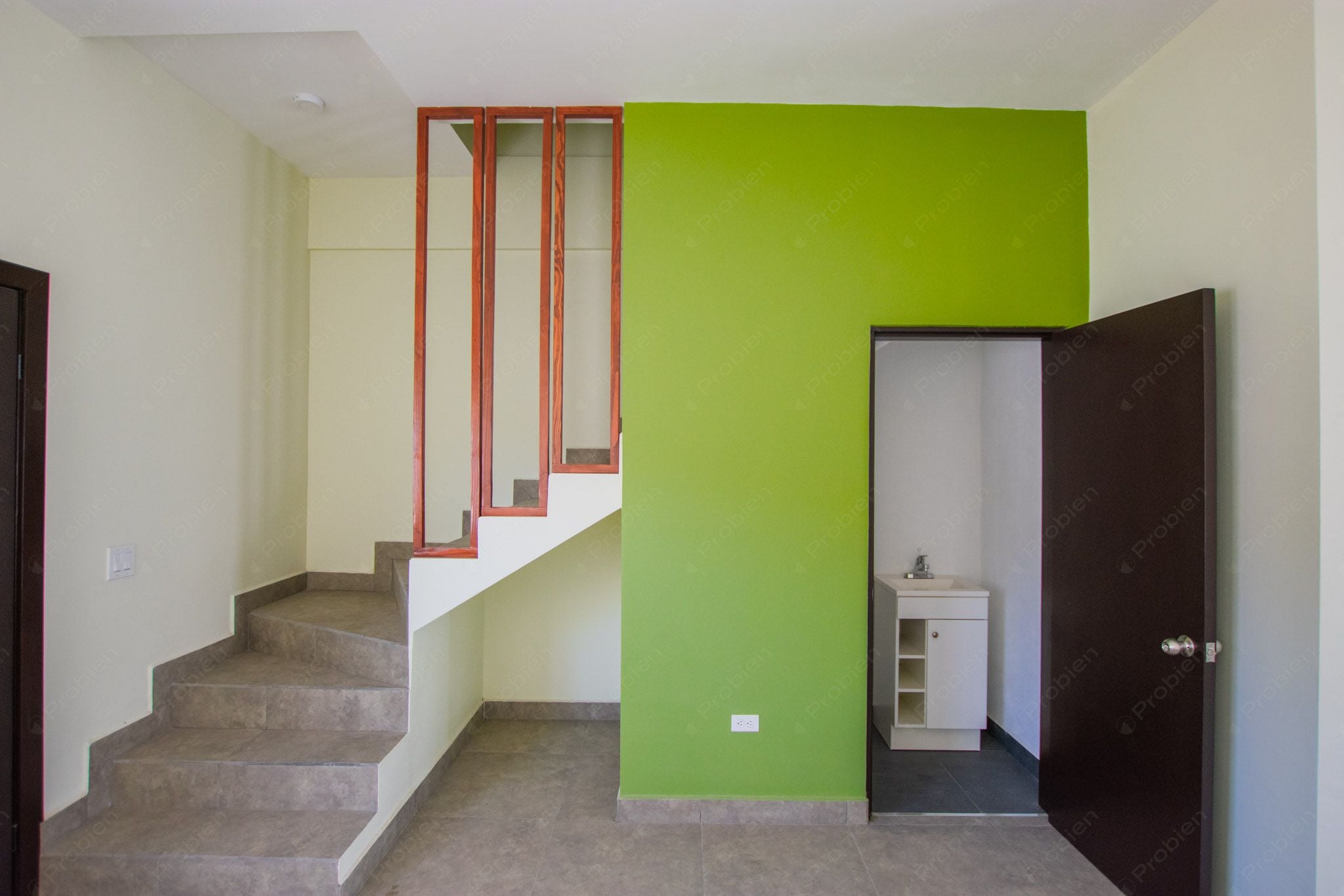 Casas en Venta en Pino Real – 3 Recámaras, 2 Niveles y Excelente Ubicación - Foto 13 de 19