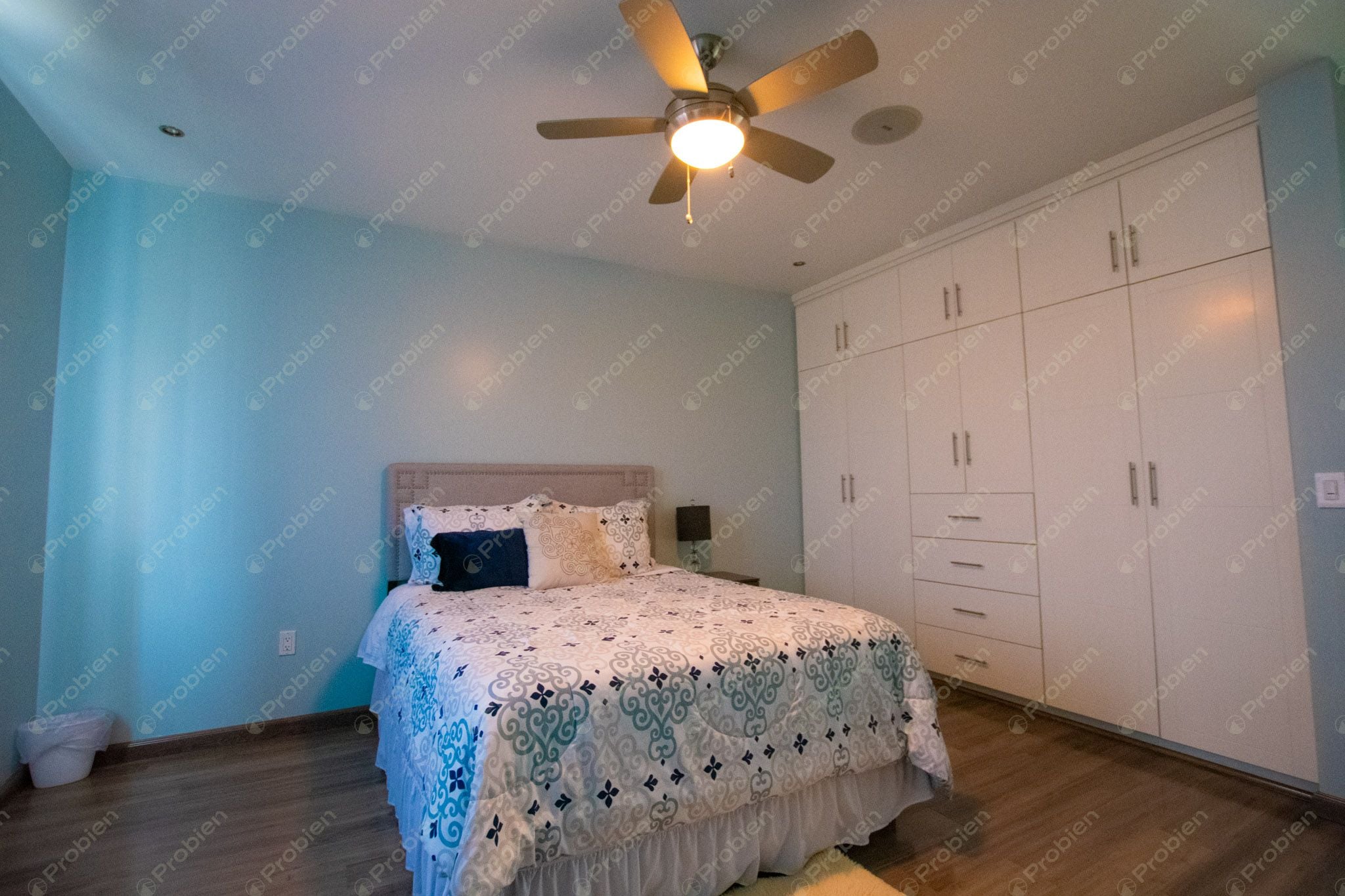 Casa de Lujo en Venta en San Marino – Vista al Mar, Elevador y Acabados Premium - Foto 16 de 36