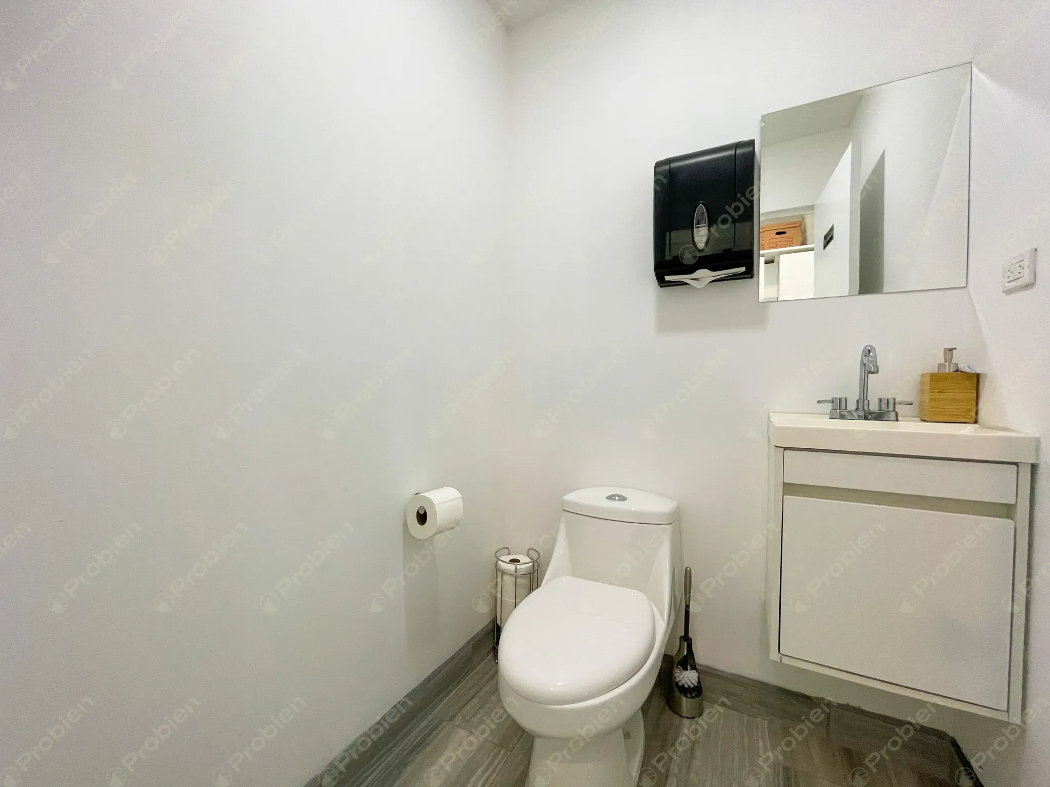 Consultorio médico en renta - Plaza Toreo City Complex Blvd. Agua Caliente - Foto 17 de 25