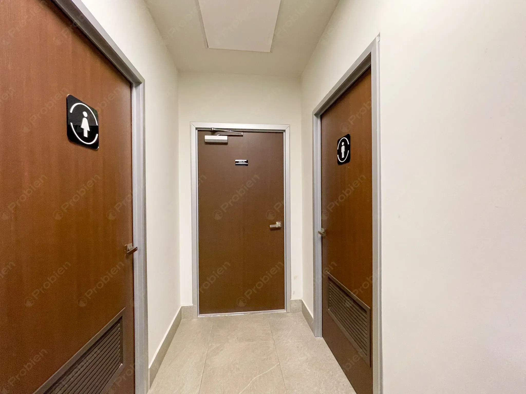 Consultorio médico en renta - Plaza Toreo City Complex Blvd. Agua Caliente - Foto 18 de 25