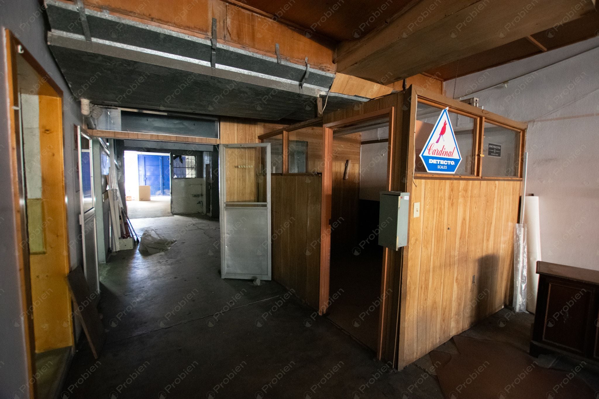 Local comercial en renta sobre Blvd. Agua Caliente, Tijuana, con amplio frente - Foto 5 de 13