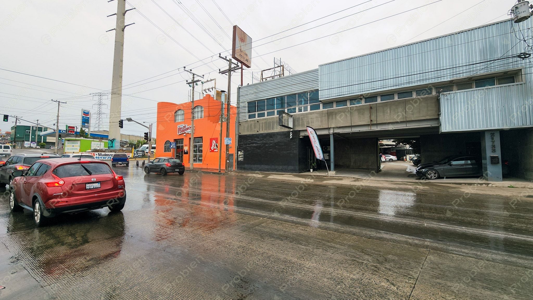 Edificio con Terreno: Oficinas y Locales en Venta en Blvd. Cucapah - Foto 1 de 30