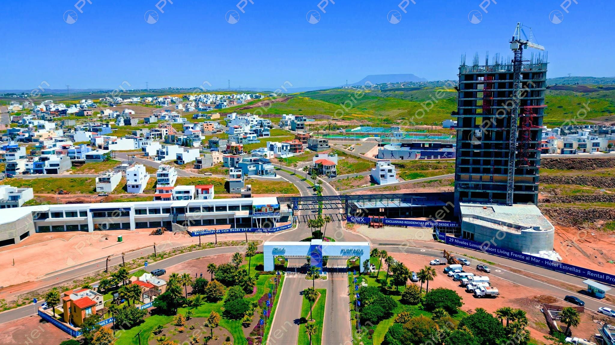 Terreno en Venta en Residencial Punta Azul – Esquina con Gran Potencial en Rosarito - Foto 1 de 14