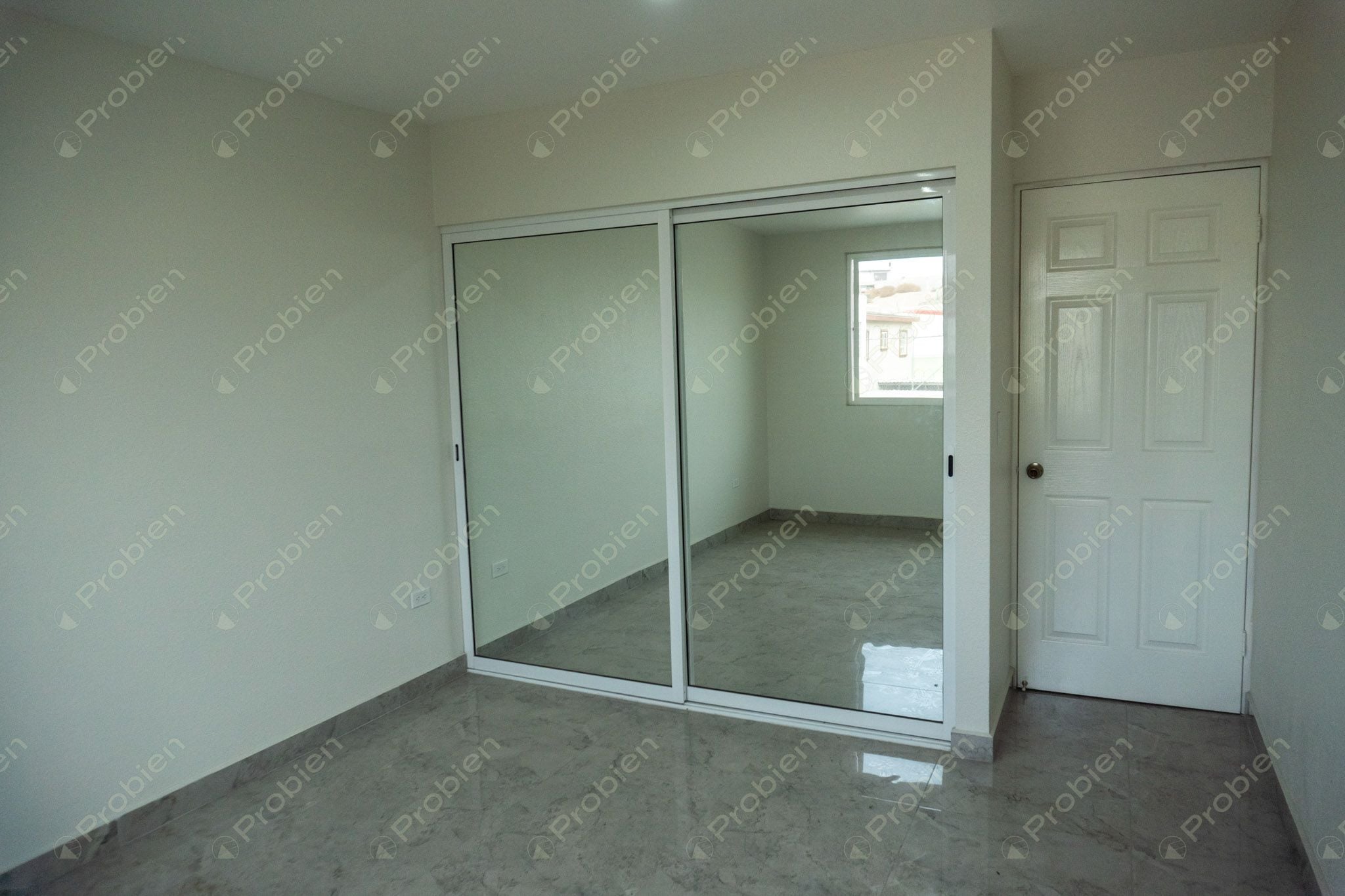 Casa en venta de 4 recámaras y 3 niveles en Terrazas de la Presa - Foto 23 de 54