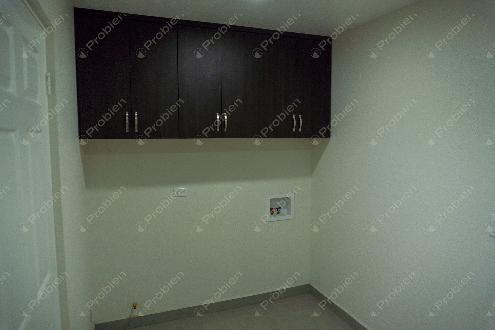 Casa en venta de 4 recámaras y 3 niveles en Terrazas de la Presa - Foto 28 de 54