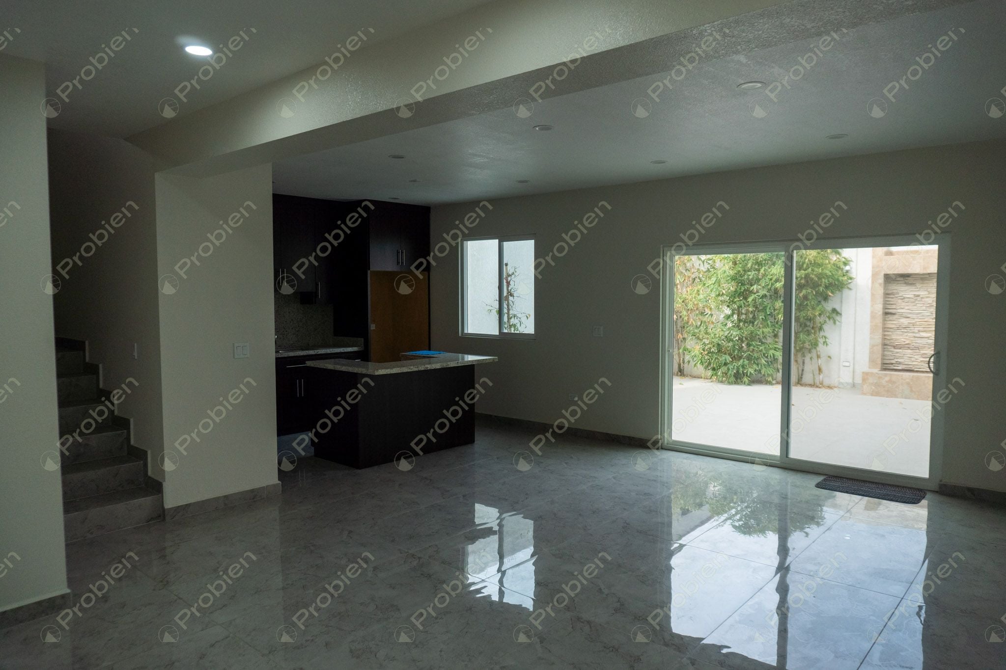 Casa en venta de 4 recámaras y 3 niveles en Terrazas de la Presa - Foto 8 de 54