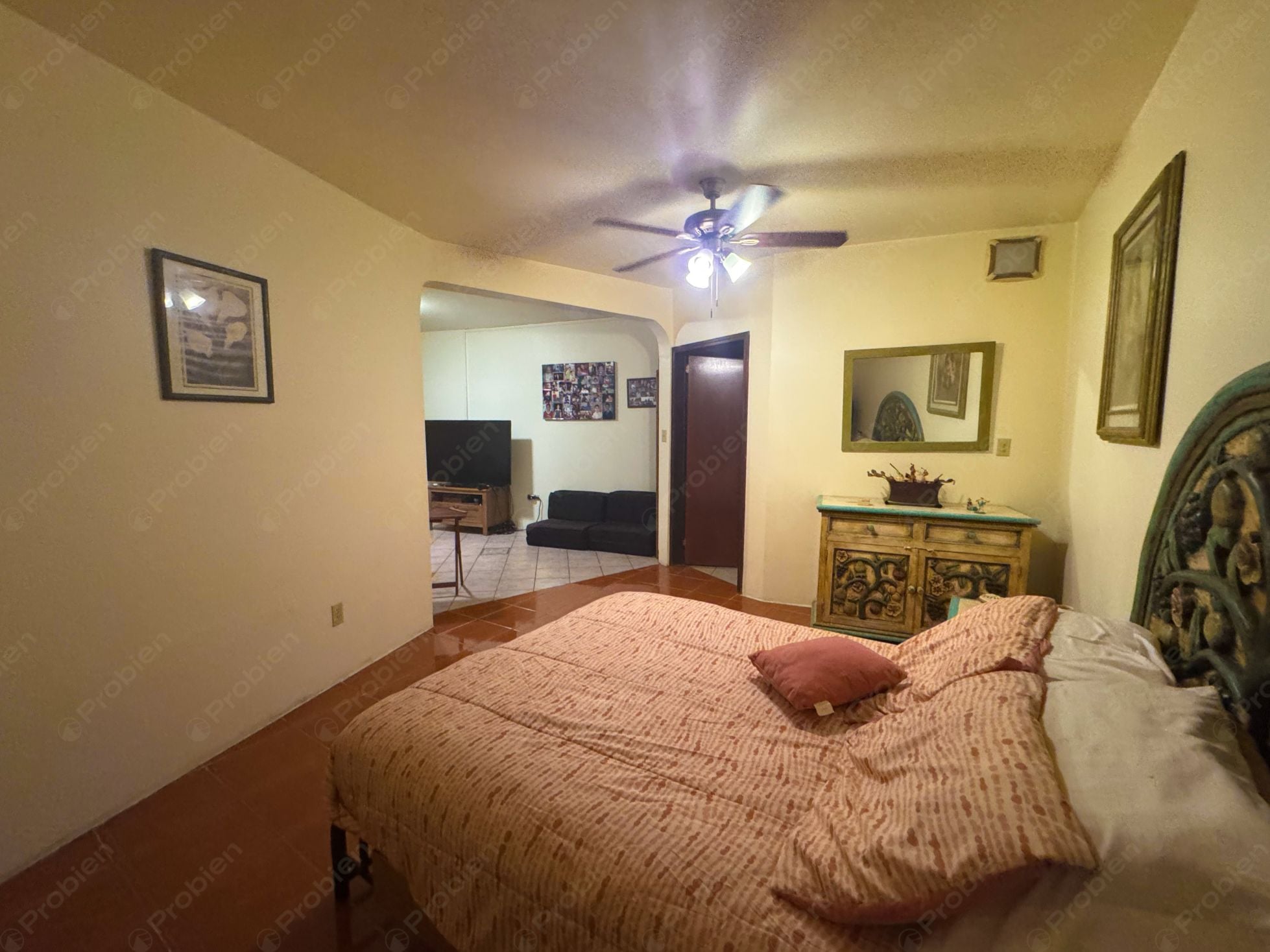 Casa Colonial en Venta en Playas de Rosarito – 460 m² de Terreno - Foto 13 de 15