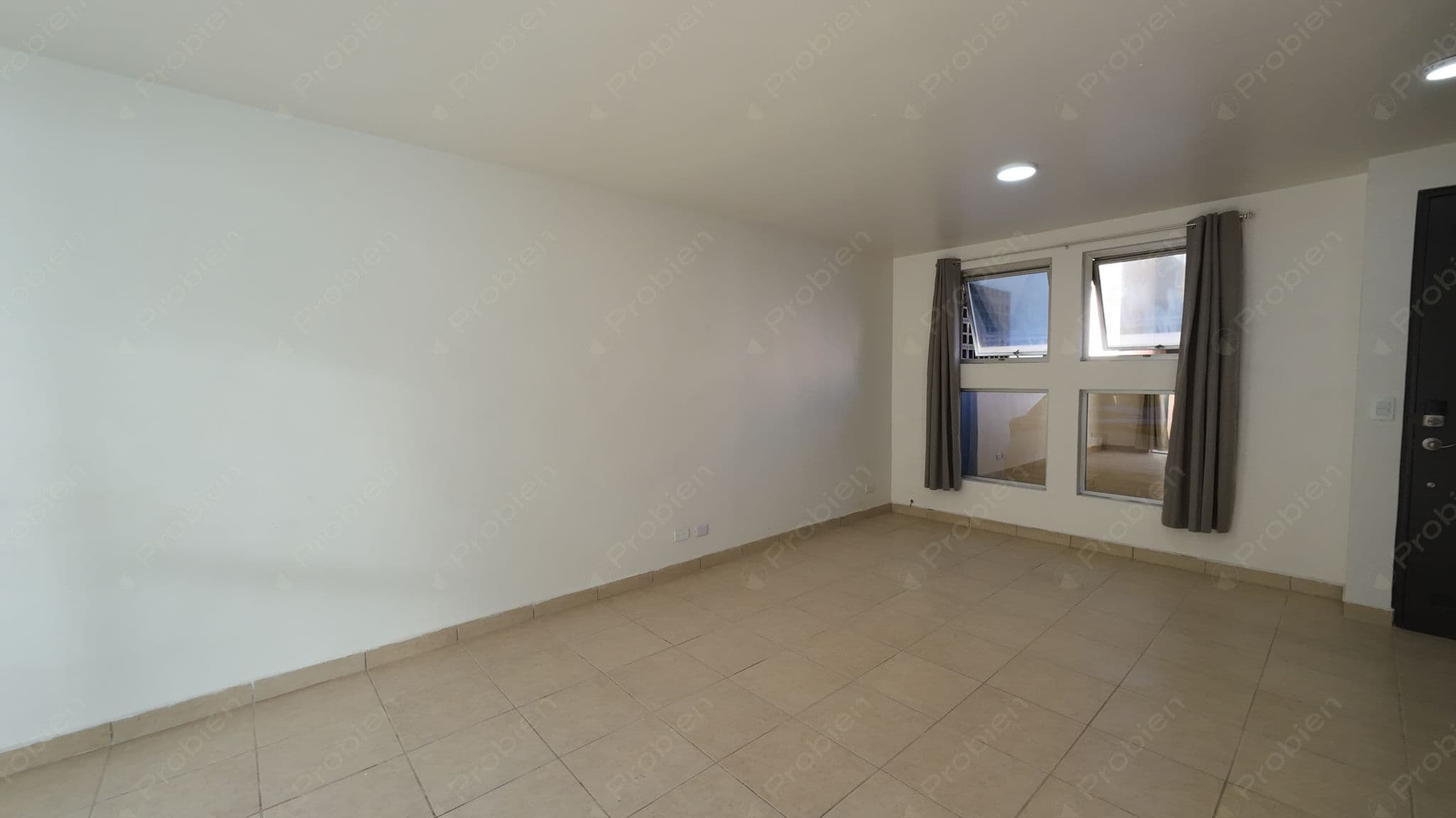 Casa en renta de 3 recámaras en Privada El Lago 19500, con seguridad 24/7