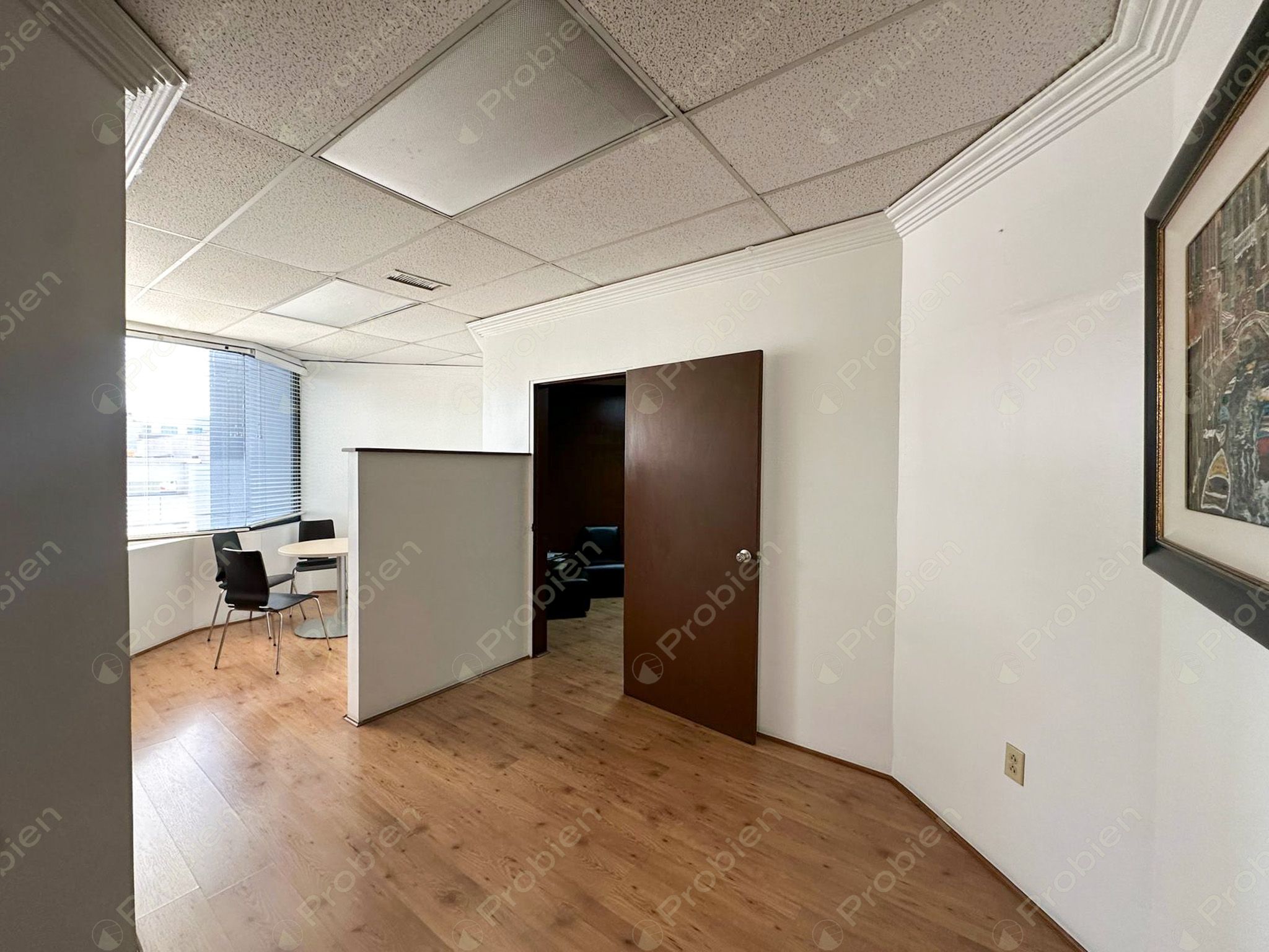 Oficina penthouse en Renta en Zona Río - Ubicación Estratégica cerca de Paseo de los Héroes con vista a la ciudad - Foto 23 de 24