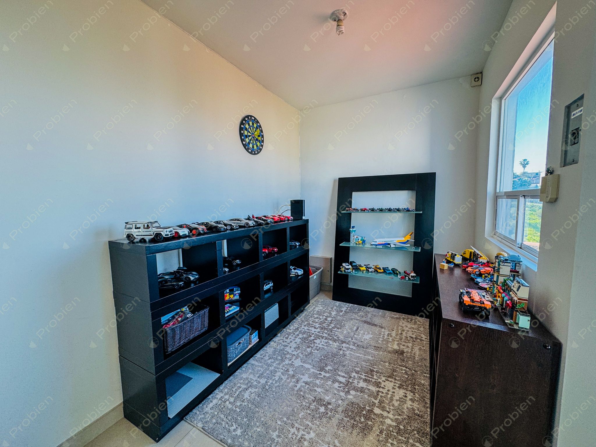 Casa en venta en Cubillas, privada de 3 niveles con terraza y vista a la ciudad - Foto 10 de 19