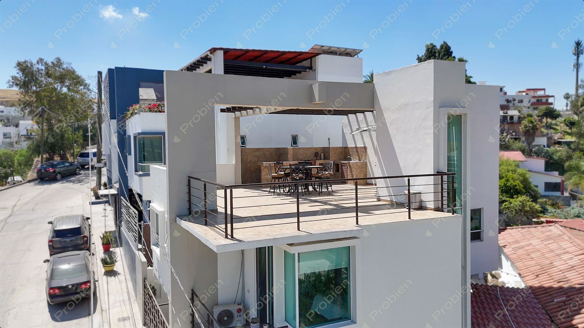 Casa en venta en Cubillas, privada de 3 niveles con terraza y vista a la ciudad - Foto 17 de 19