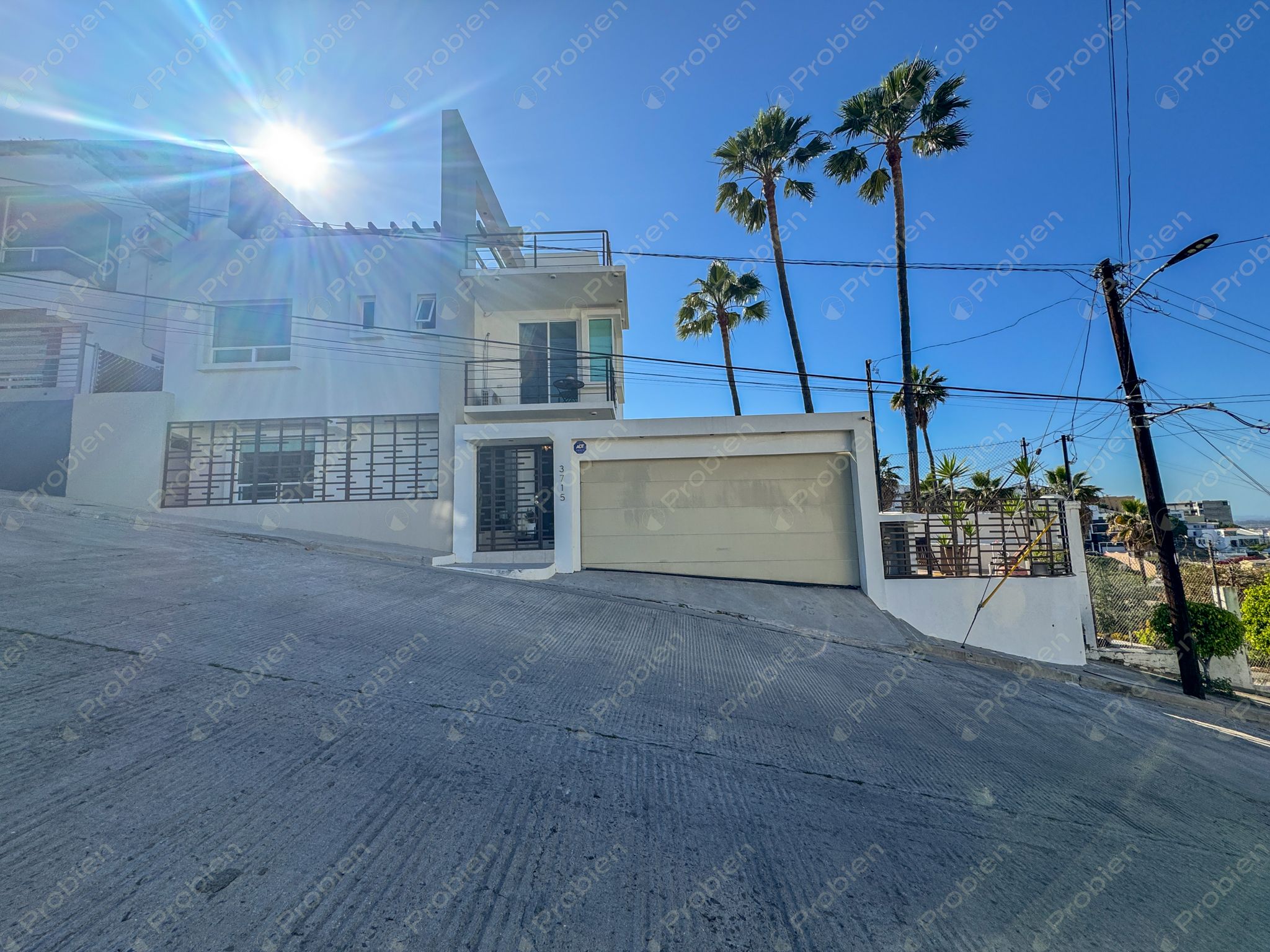 Casa en venta en Cubillas, privada de 3 niveles con terraza y vista a la ciudad - Foto 19 de 19