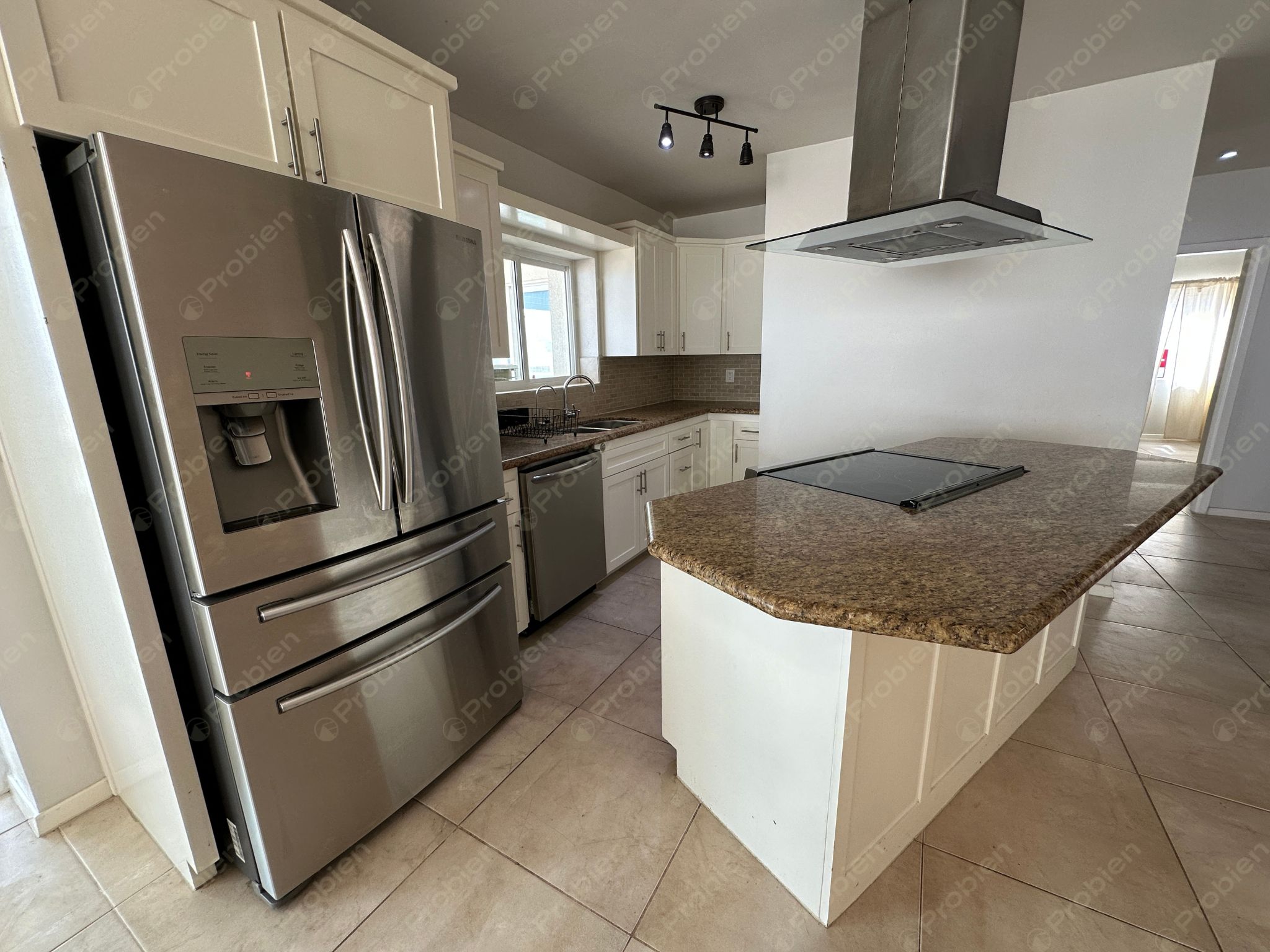 Departamento en Renta Frente al Mar en Playas de Tijuana – 3 Recámaras con Baño Privado - Foto 13 de 30