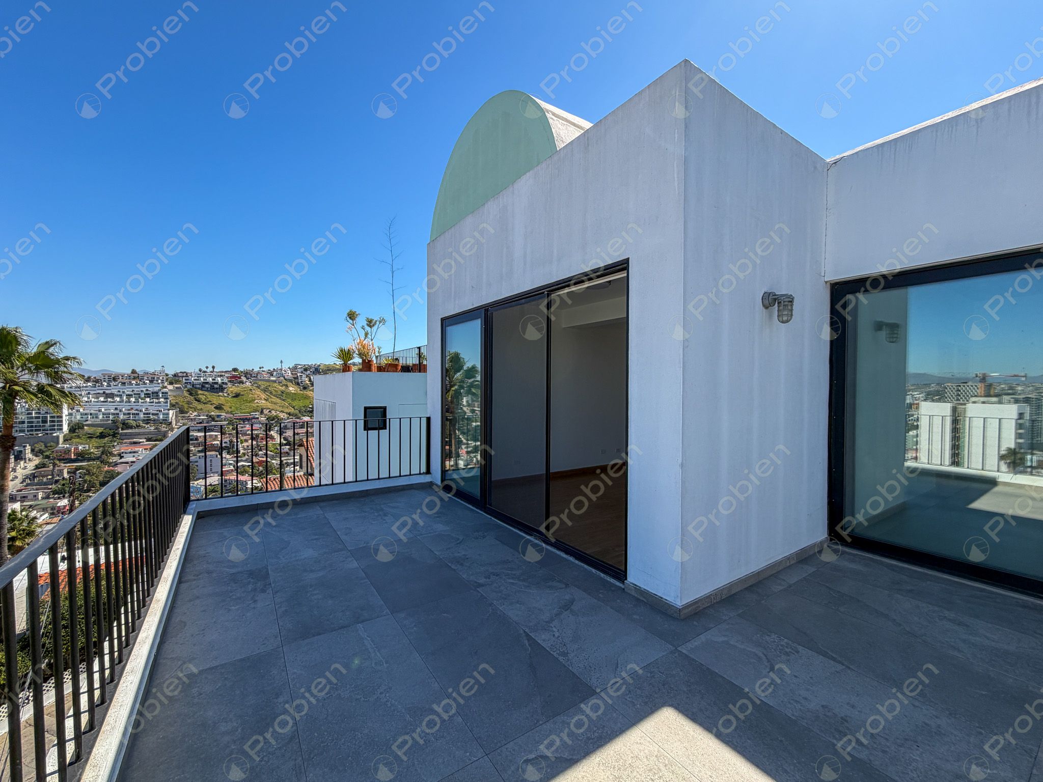 Penthouse en renta en Villagran Colonia Cacho con terraza privada y diseño exclusivo en Tijuana - Foto 9 de 27