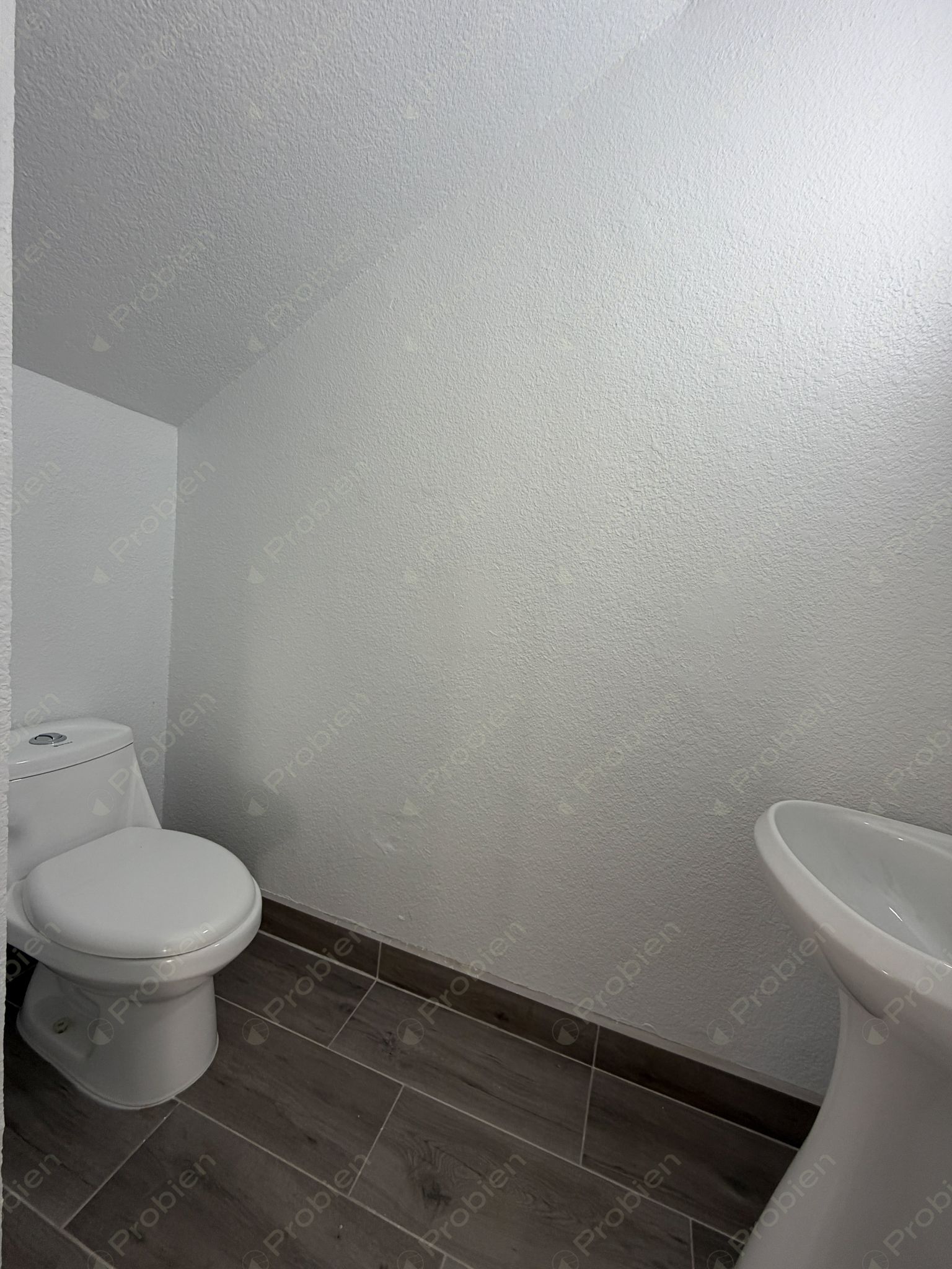 Casa en venta de 2 recámaras en Residencial Agua Caliente - Foto 11 de 25
